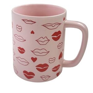 Starbucks 2020 Pink Ceramic Coffee Mug with Red Lips Design